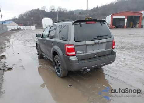 2011 Ford Escape Xlt z USA, uszkodzony, nr VIN 1FMCU0D7XBKB77473